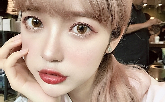 求助！买过Beesexy美瞳的美眉，它家的美瞳怎么样？