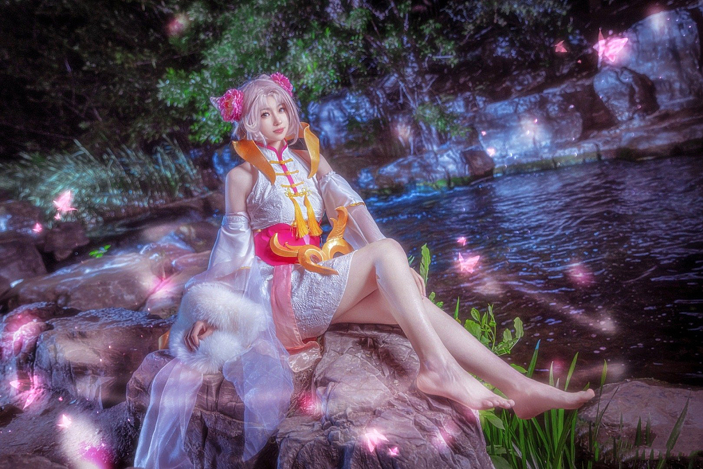 《王者荣耀》嫦娥拒霜思cosplay