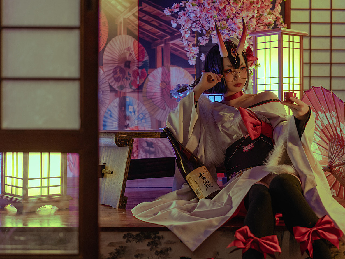 Fgo酒吞童子，冬祭礼装cosplay
