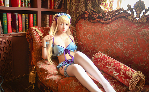 《路人女主的养成方法》英梨梨泳装cosplay