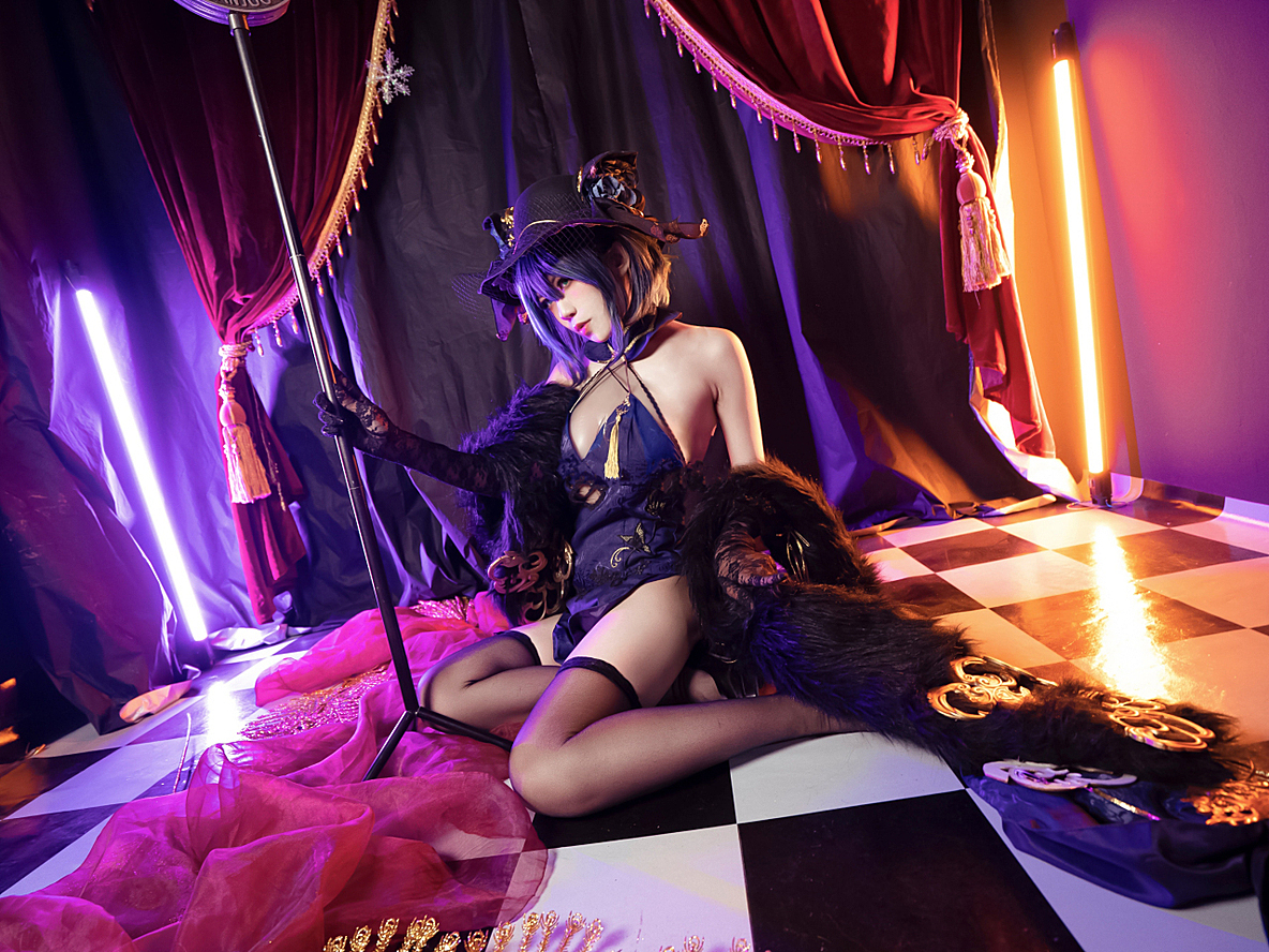 《碧蓝航线》柴郡旗袍cosplay