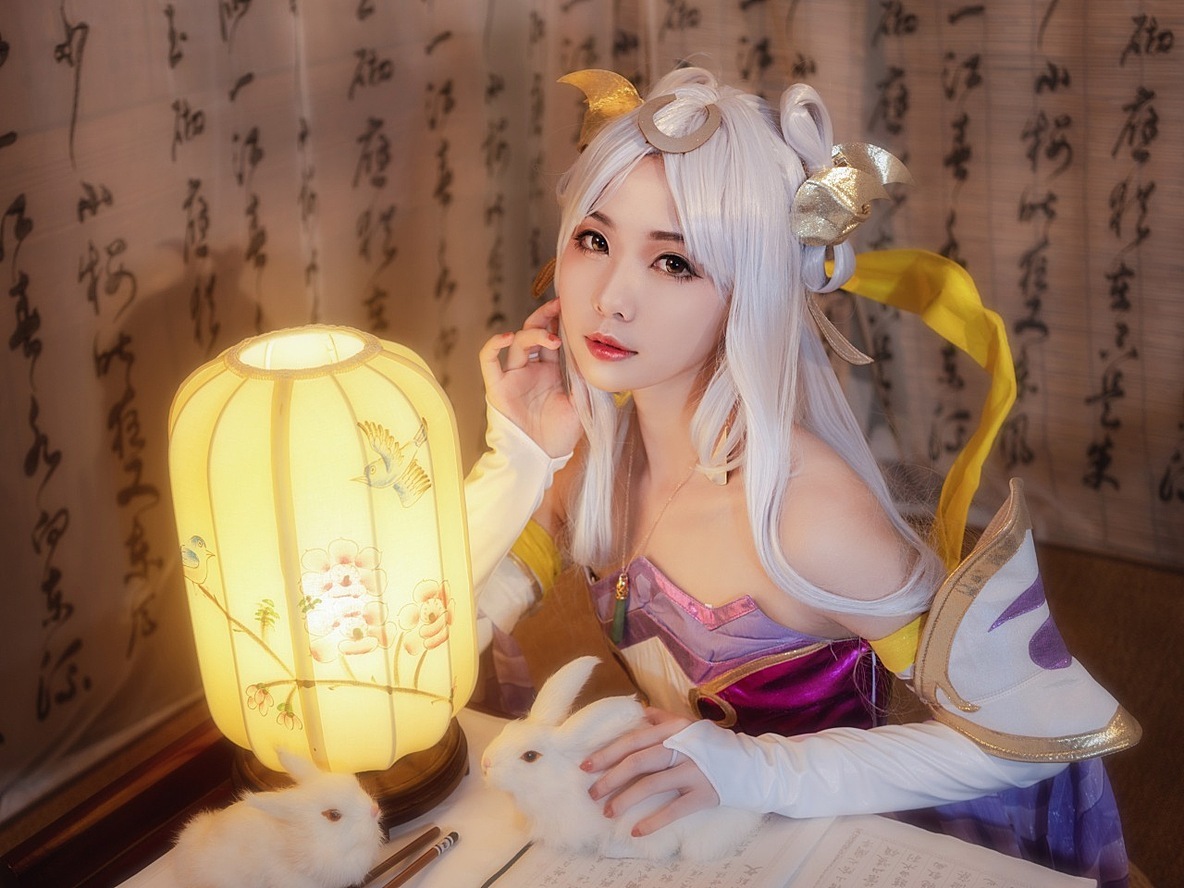 《王者荣耀》嫦娥cosplay