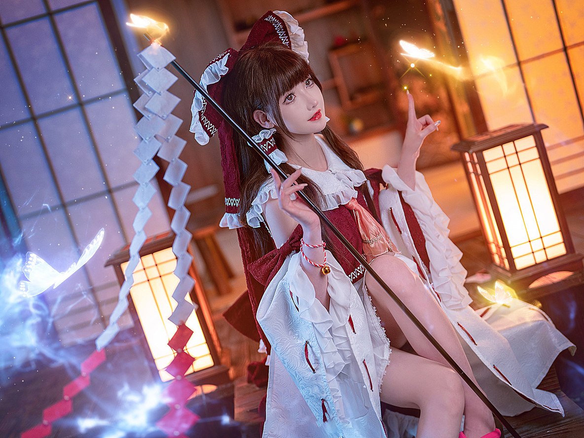 musedash &东方project，玛莉嘉&博丽灵梦cosplay