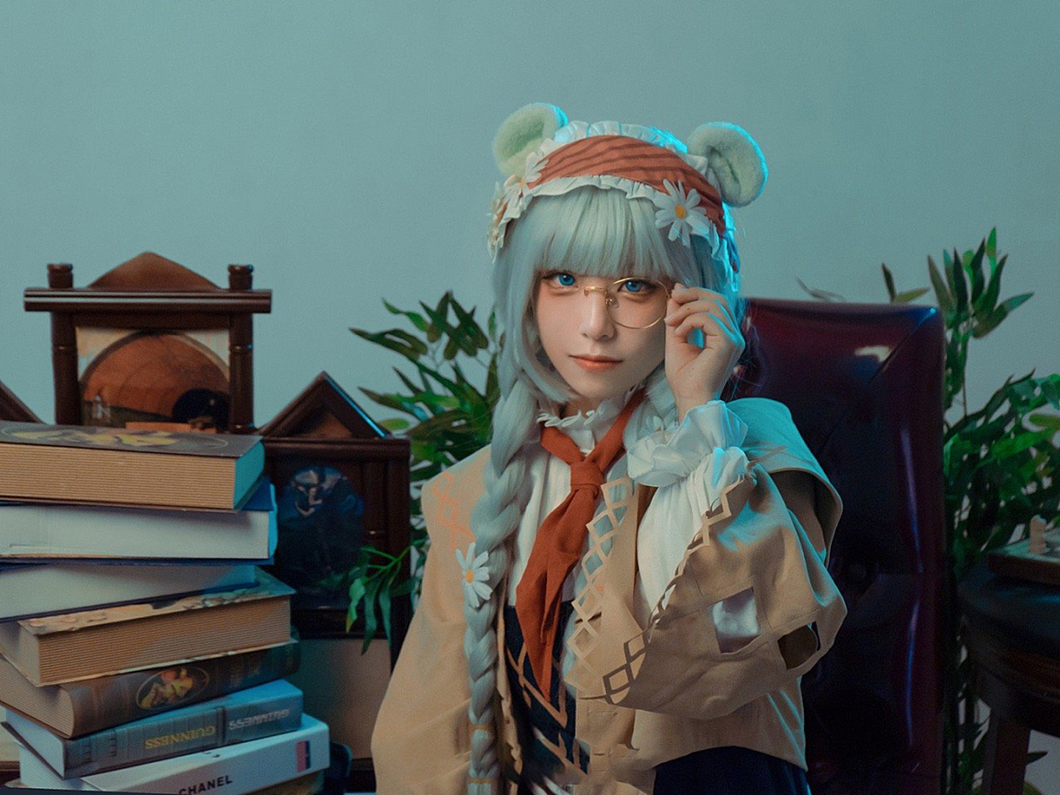 《明日方舟》真理cosplay