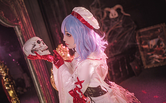 《东方Project》蕾米莉亚·纯白恶魔 cosplay