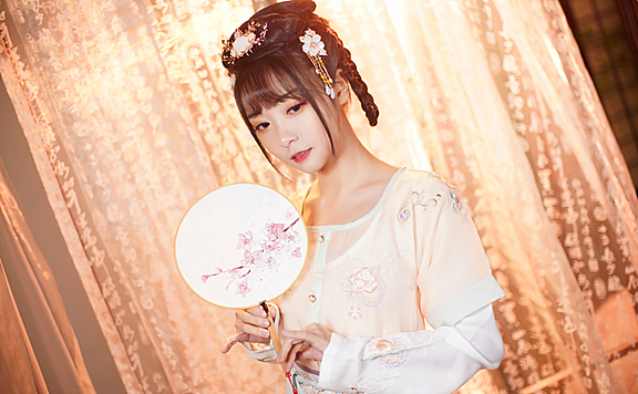汉服私影 婉儿