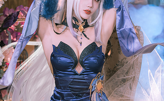 《原神》凝光沙中幽兰cosplay