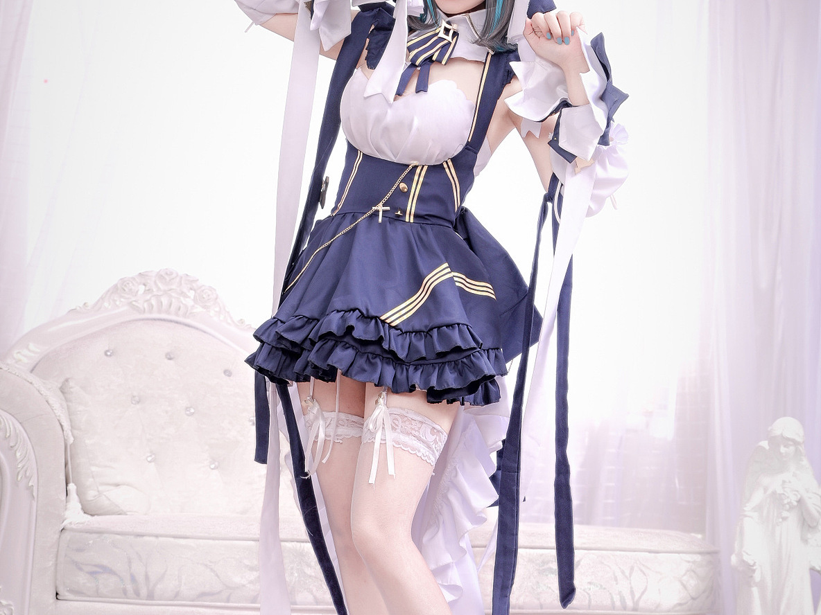 柴郡cosplay，柴郡才不是猫呢！虽然是像猫一样可爱～
