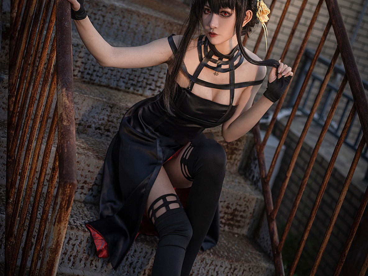 《间谍过家家》约尔福杰cosplay