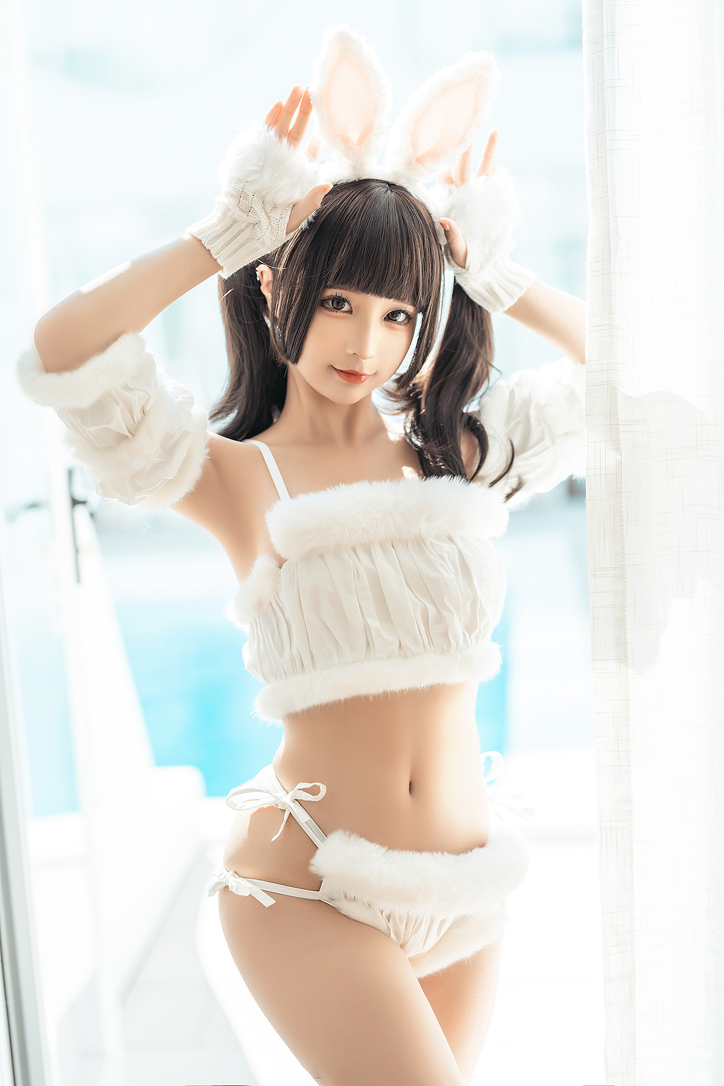 《绵绵兔》少女写真