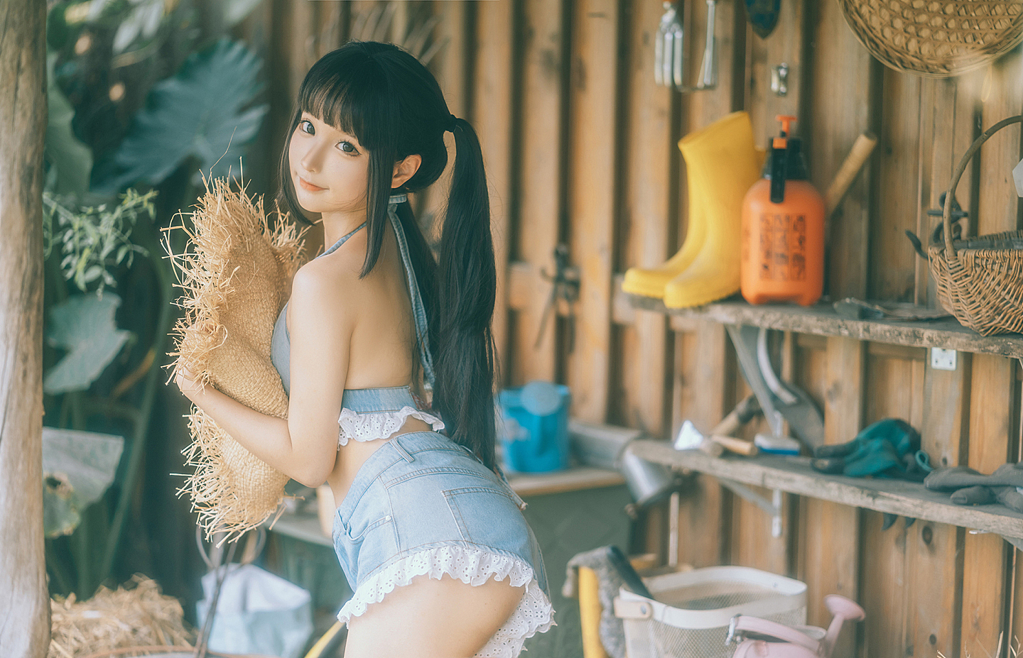 《大巴车》少女写真