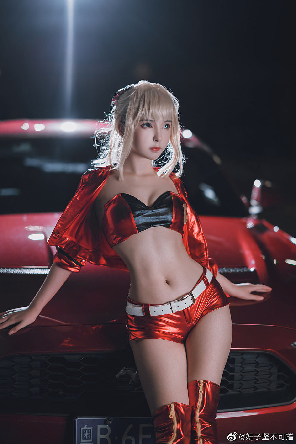 【cos正片】《Fate/EXTRA》尼禄赛车娘cosplay欣赏