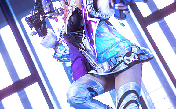 《英雄联盟》幻灵战队女枪cosplay欣赏@妍子坚不可摧