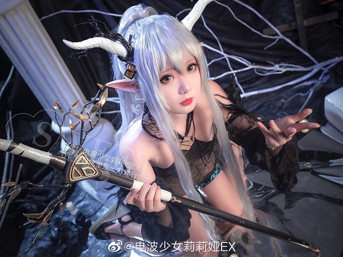 【cos正片】《明日方舟》闪灵 cosplay欣赏