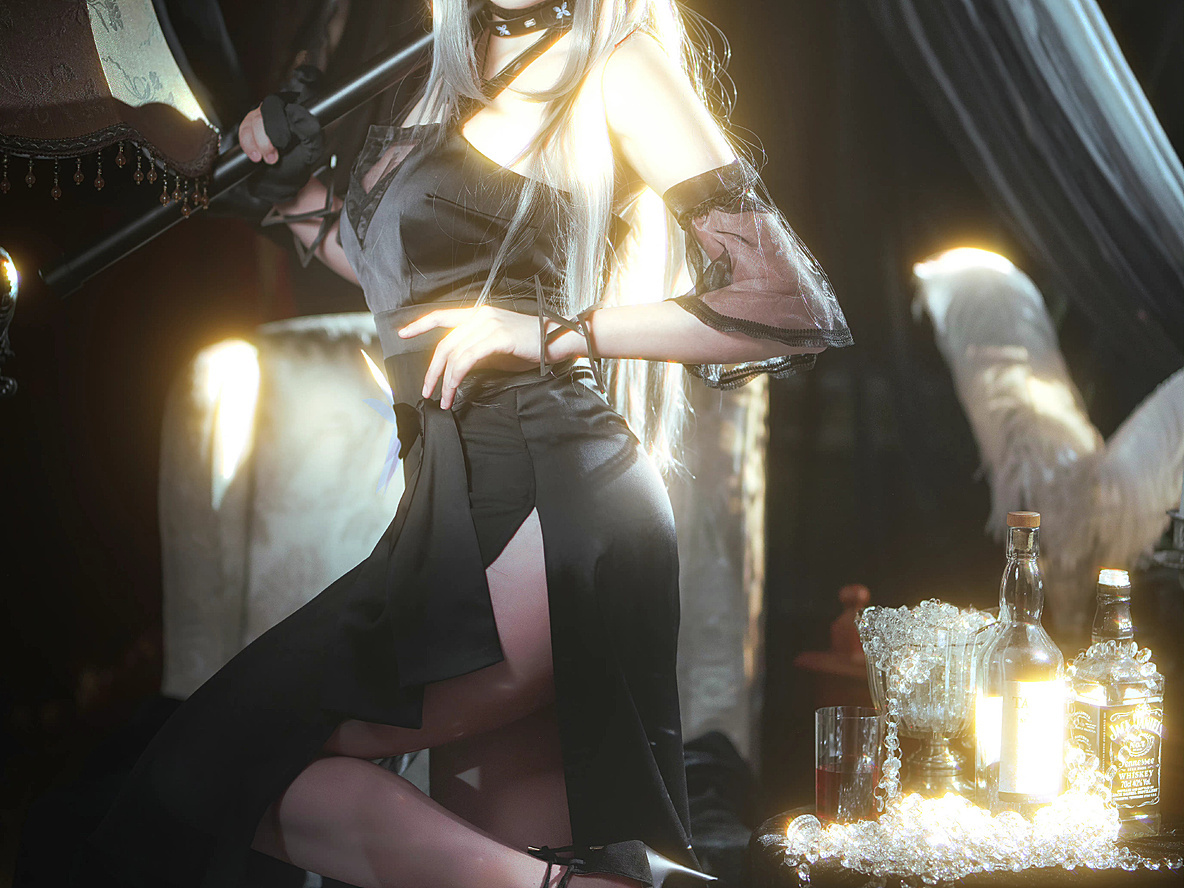 【cos正片】《明日方舟》泥岩 cosplay 欣赏