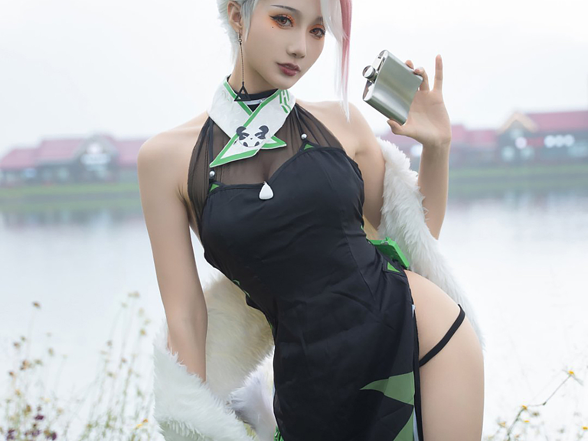 《猫之城》南弥生cosplay