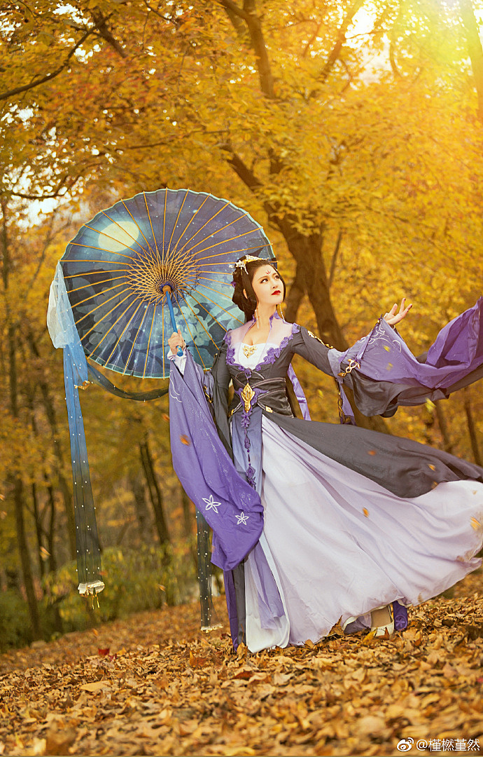 【cos正片】《剑网三》万花成女 潇湘云水 cosplay欣赏