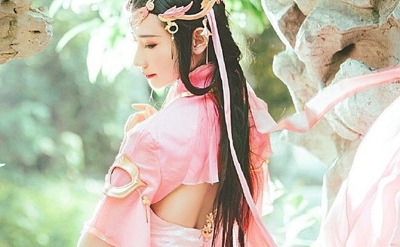 【cos正片】江南无所有，聊赠一枝春《剑网三》雪河秀姐cosplay欣赏