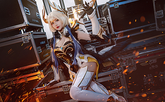 《星火之歌》凯撒cosplay