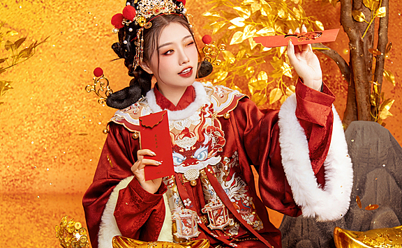 初五接财神咯