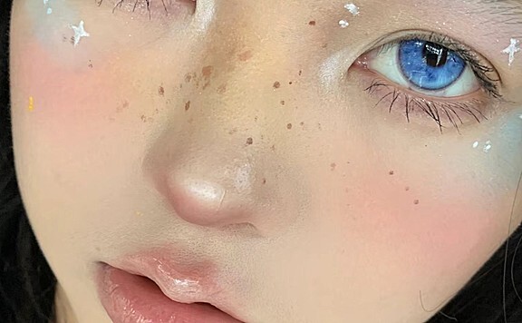 【半年抛上新】Apricotcon美瞳 新晋COS玩家 国潮显色美学